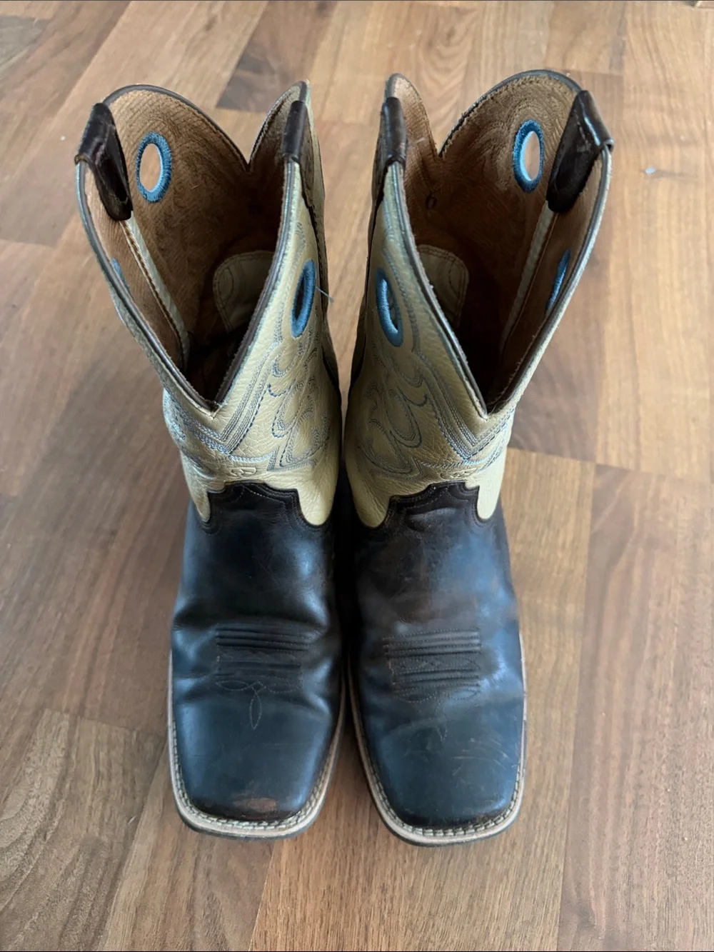 Ariat Brown Leather Western Boots with Cream Shaft and Blue Accents